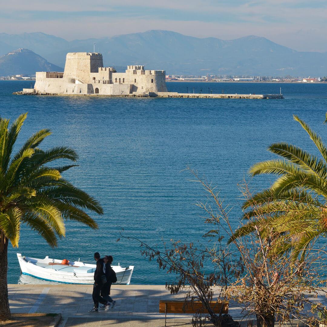 Luxury tours with Black Leader Athens