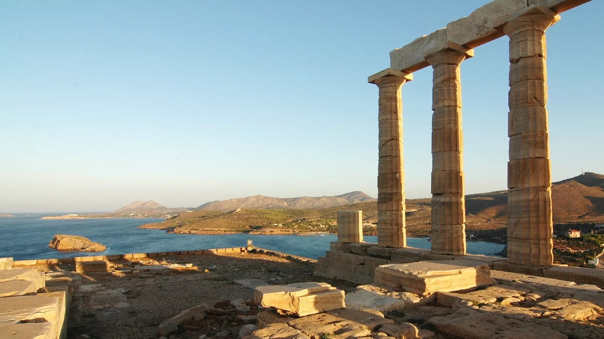 Luxury tours and transfers with premium vehicles