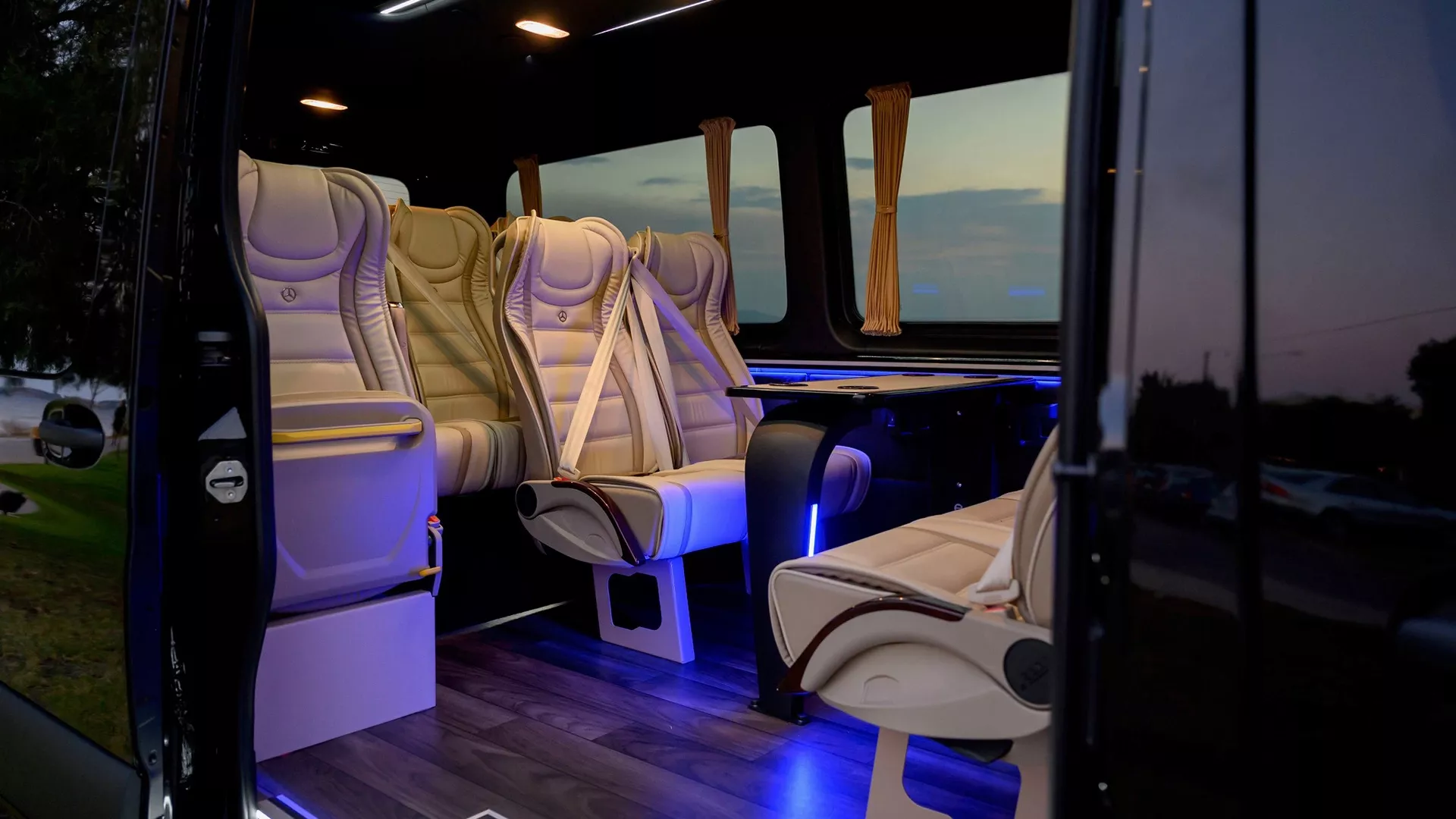 Luxury tours and transfers with premium vehicles